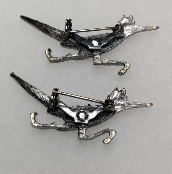Vintage Roadrunner Bird Brooch Pair | Silver Tone Mid Century Novelty Set - Picture 3 of 5